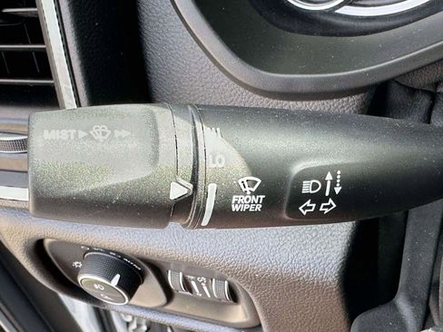 Used 2022 RAM 1500 Laramie image 21