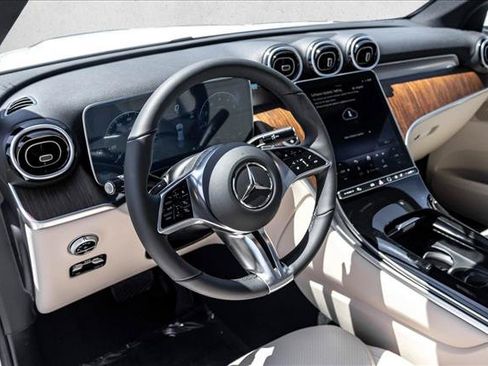 New 2026 Mercedes-Benz GLC 300 4MATIC image 10