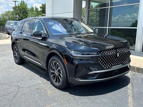 New 2025 Lincoln Nautilus Premier w/ Equipment Group 102A image 2