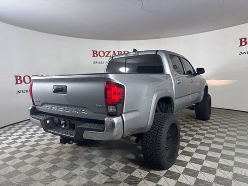 Used 2021 Toyota Tacoma SR5 image 8