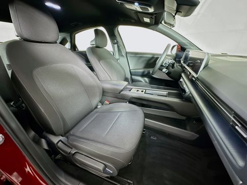 Used 2024 Hyundai Ioniq 6 SE image 31