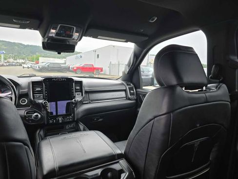 Used 2022 RAM 1500 Limited AWD/4WD image 14