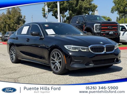 Used 2021 BMW 330i Sedan w/ Convenience Package RWD image 1