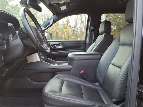 Used 2024 Chevrolet Tahoe LT image 13