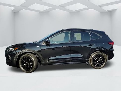 Used 2023 Ford Escape ST-Line Elite w/ Premium Technology Package image 6