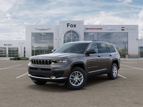 New 2025 Jeep Grand Cherokee L Laredo w/ Luxury Tech Group I AWD/4WD image 1