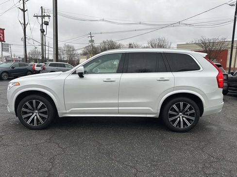 Certified 2023 Volvo XC90 B5 Core w/ Climate Package image 5