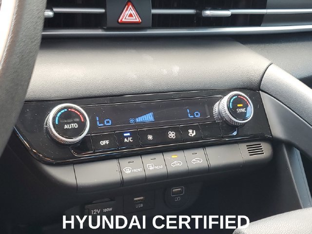 Certified 2023 Hyundai Elantra SEL FWD image 18