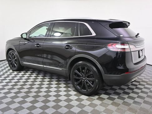 Used 2023 Lincoln Nautilus Reserve w/ Monochromatic Package AWD/4WD image 3