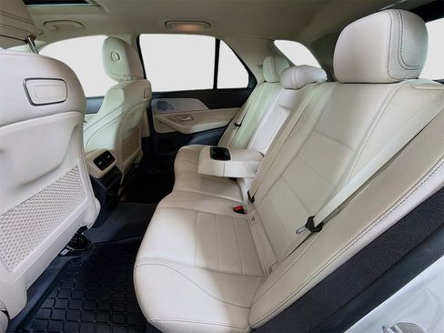 Used 2020 Mercedes-Benz GLE 350 4MATIC image 25