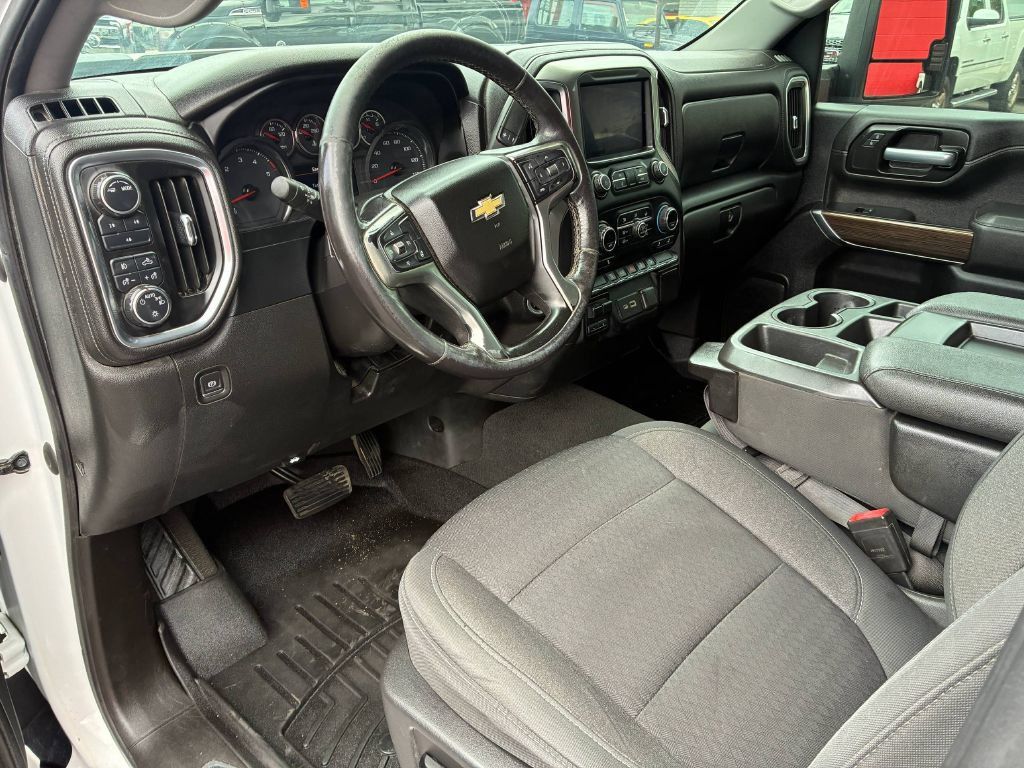 Used 2021 Chevrolet Silverado 2500 LT w/ Convenience Package AWD/4WD image 10