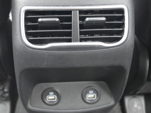 Certified 2023 Hyundai Santa Fe SEL image 21