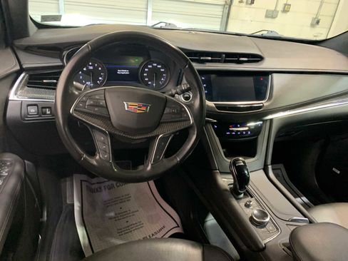 Used 2020 Cadillac XT5 Sportv image 4