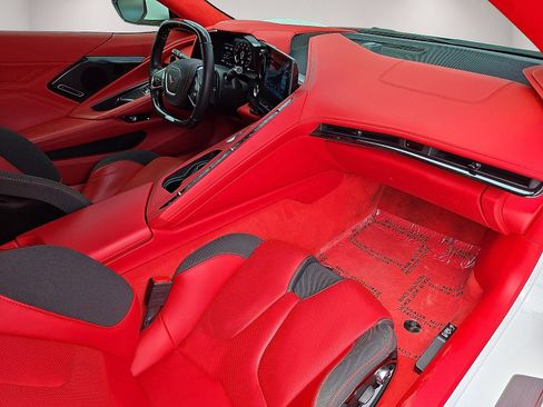Used 2025 Chevrolet Corvette Z06 w/ Stealth Interior Trim Package RWD image 17