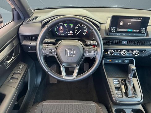 Used 2025 Honda CR-V Sport image 30