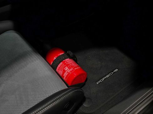 Used 2025 Porsche 718 Boxster Spyder RS image 16