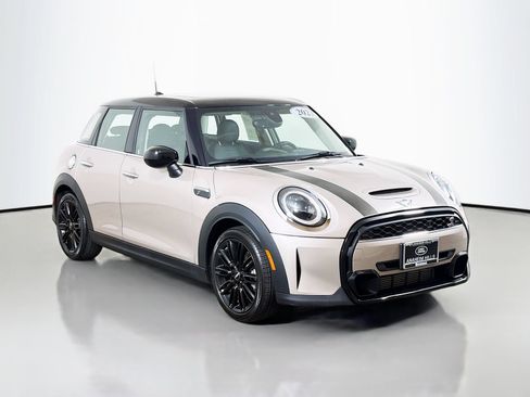 Used 2023 MINI Cooper S FWD image 7