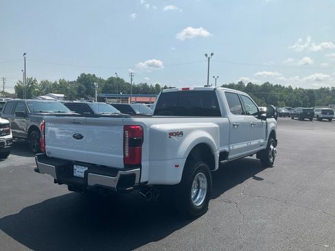 New 2026 Ford F350 Lariat w/ Chrome Package AWD/4WD image 5