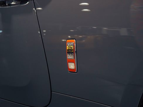 Used 2018 Rolls-Royce Wraith RWD image 14
