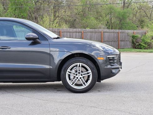 Used 2018 Porsche Macan S image 10