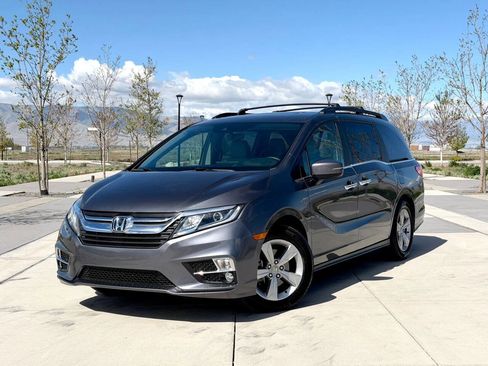 Used 2019 Honda Odyssey EX-L image 1