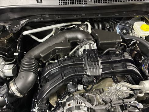 Used 2025 Subaru Forester Touring w/ Protection Package image 7