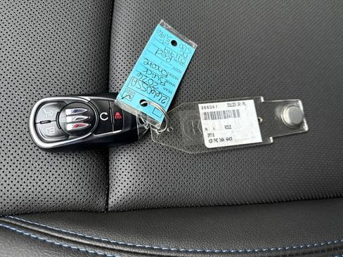 Used 2026 Buick Encore GX Sport Touring w/ Comfort Package FWD image 28
