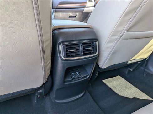 Used 2017 Honda CR-V Touring image 25