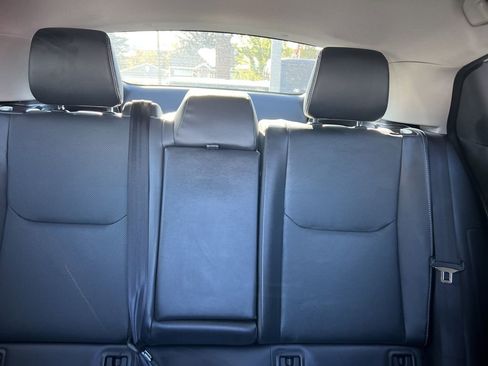 Used 2025 Toyota Prius AWD image 23