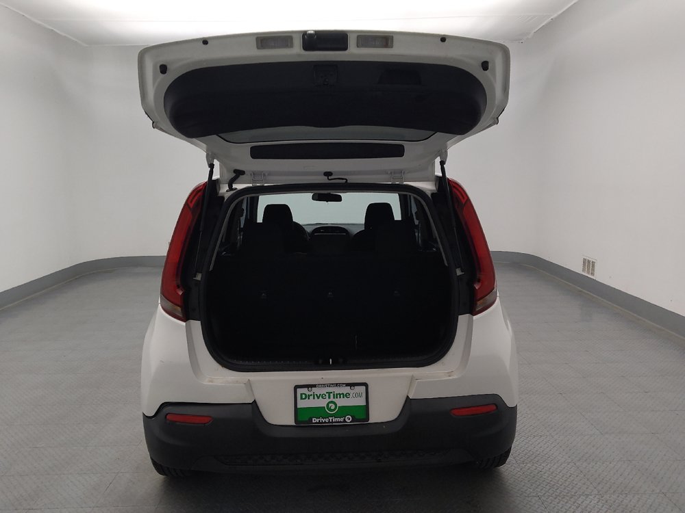 Used 2022 Kia Soul LX FWD image 29