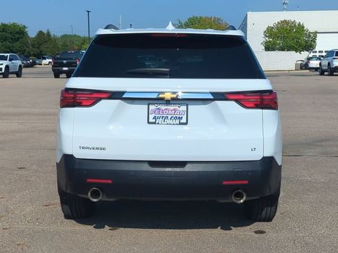 Used 2023 Chevrolet Traverse LT FWD image 4