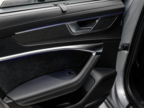 Used 2025 Audi RS 6 performance image 83