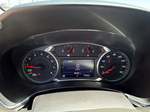 Used 2019 Chevrolet Equinox LT w/ LPO, Floor Liner Package FWD image 11