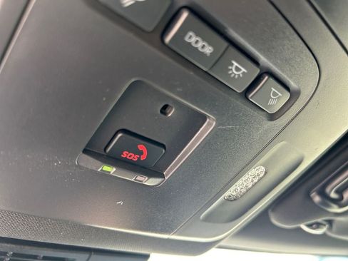 Used 2026 Toyota Camry XSE FWD image 33