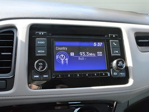 Used 2020 Honda HR-V LX image 7