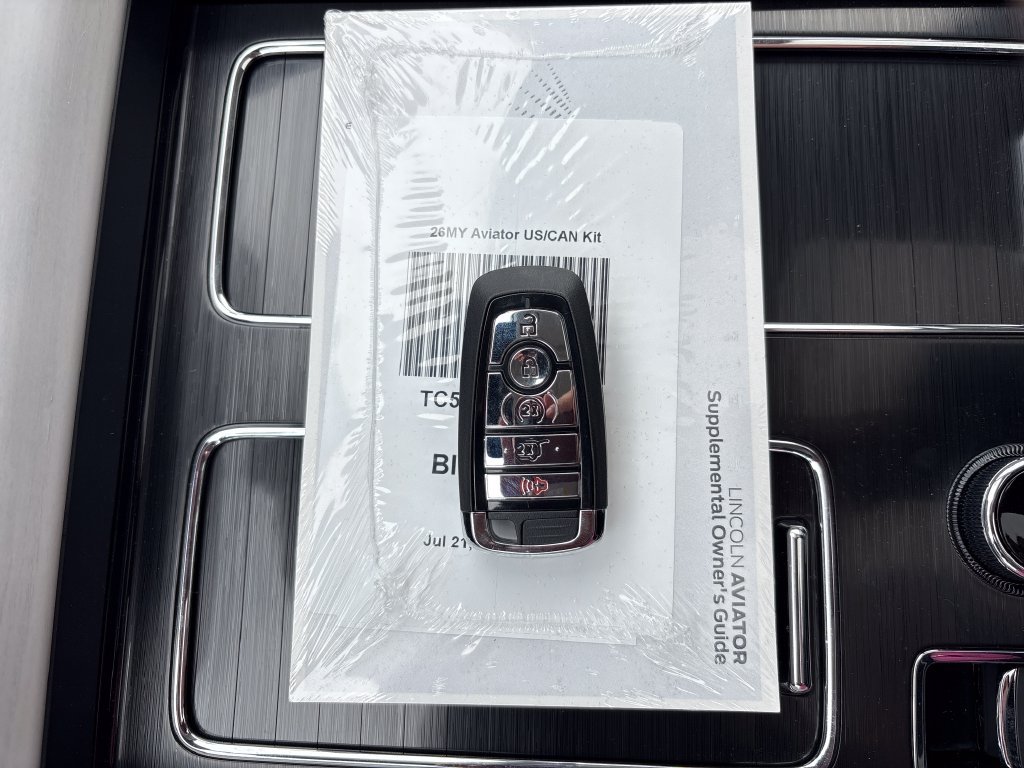 New 2026 Lincoln Aviator Reserve AWD/4WD image 25