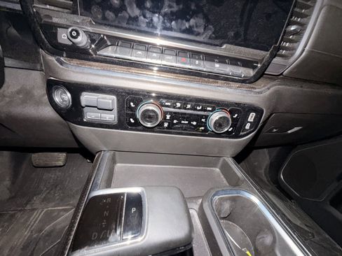 Used 2024 Chevrolet Silverado 1500 RST w/ Max Trailering Package AWD/4WD image 17