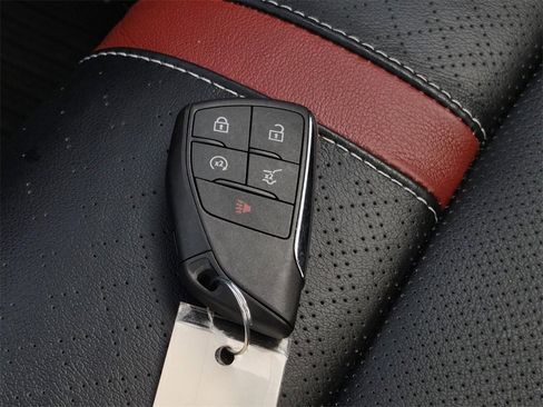 Certified 2025 Chevrolet Traverse RS w/ LPO, Floor Liner Package image 46