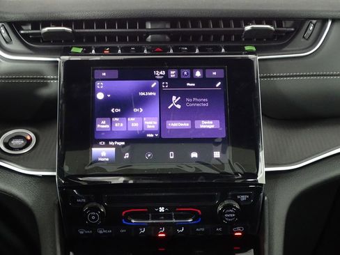 New 2025 Jeep Grand Cherokee Laredo X image 30