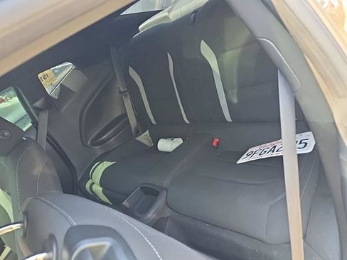 Used 2019 Chevrolet Camaro LT RWD image 10