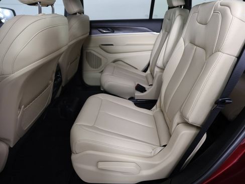 Used 2025 Jeep Grand Cherokee L Limited w/ Black Appearance Package image 11