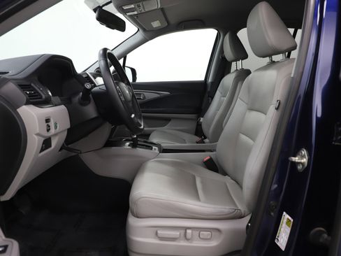 Used 2017 Honda Ridgeline RTL-T image 23