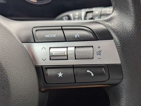 Used 2025 Hyundai Tucson SEL FWD image 26