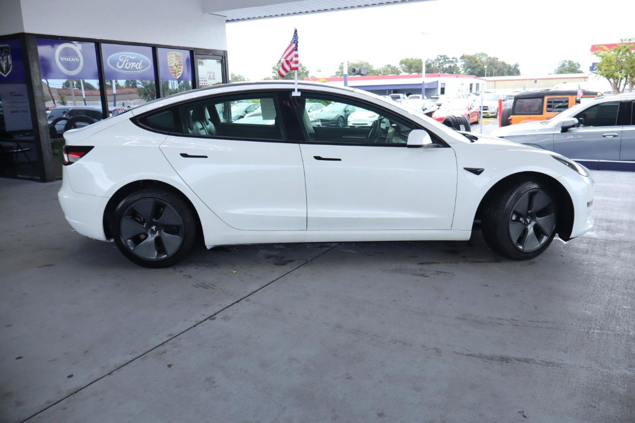 Used 2023 Tesla Model 3 Standard Range RWD image 6