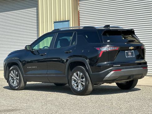 Used 2025 Chevrolet Equinox LT w/ Convenience Package II FWD image 6