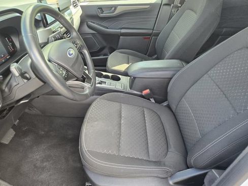 Used 2023 Ford Escape Active FWD image 12