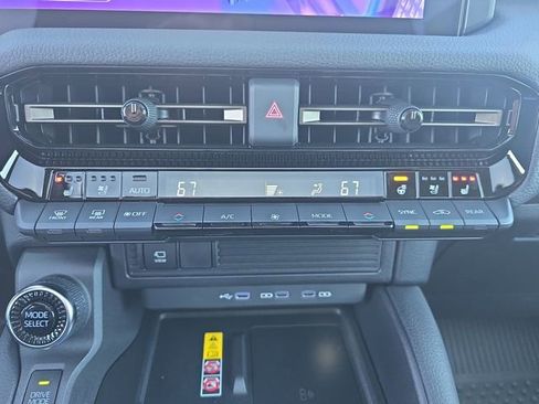 New 2026 Toyota Land Cruiser image 24