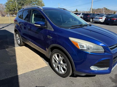 Used 2016 Ford Escape Titanium w/ Equipment Group 301A image 5