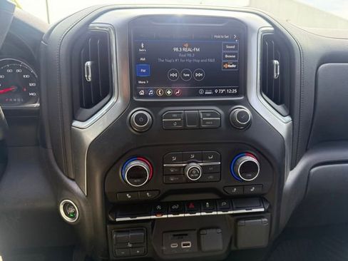 Used 2020 Chevrolet Silverado 1500 LT w/ All-Star Edition AWD/4WD image 26