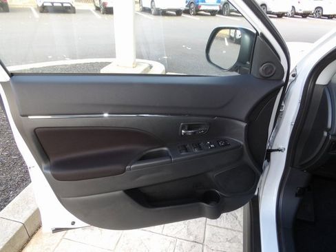 New 2025 Mitsubishi Outlander Sport ES image 15